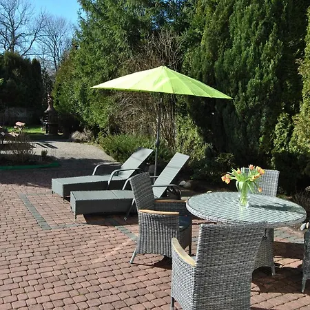 Kwatera prywatna Goscinne Simon *