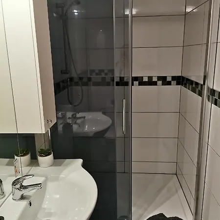 Goscinne Simon * Mielno (Koszalin)