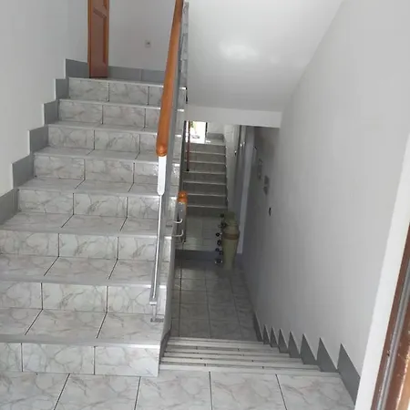 Goscinne Simon Homestay szállás *