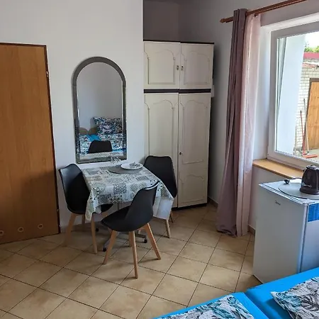 Kwatera prywatna Goscinne Simon *