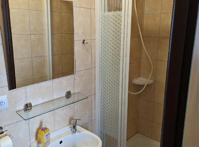 Goscinne Simon * Mielno