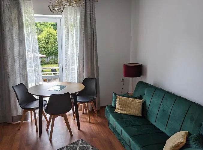 Goscinne Simon * Mielno